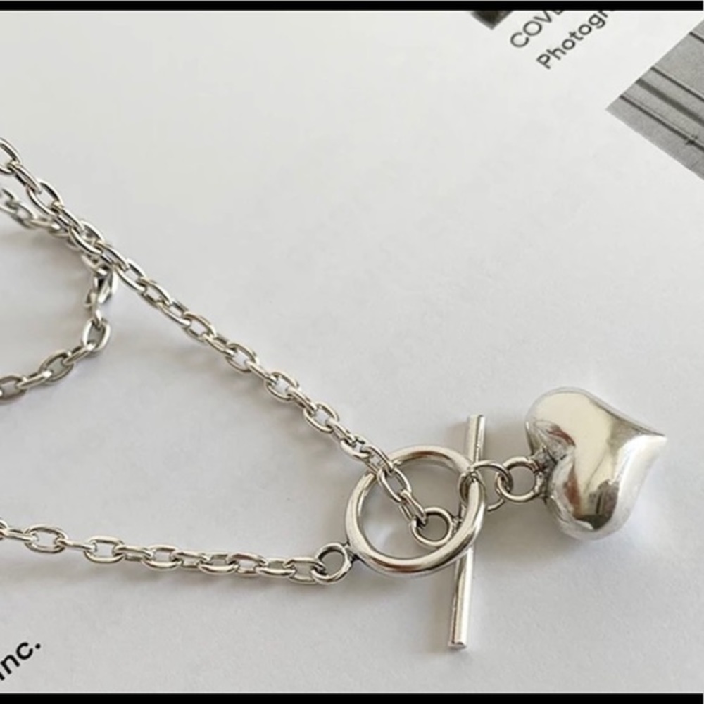 Private Label Silver Charm Necklace with Toggle Clasp